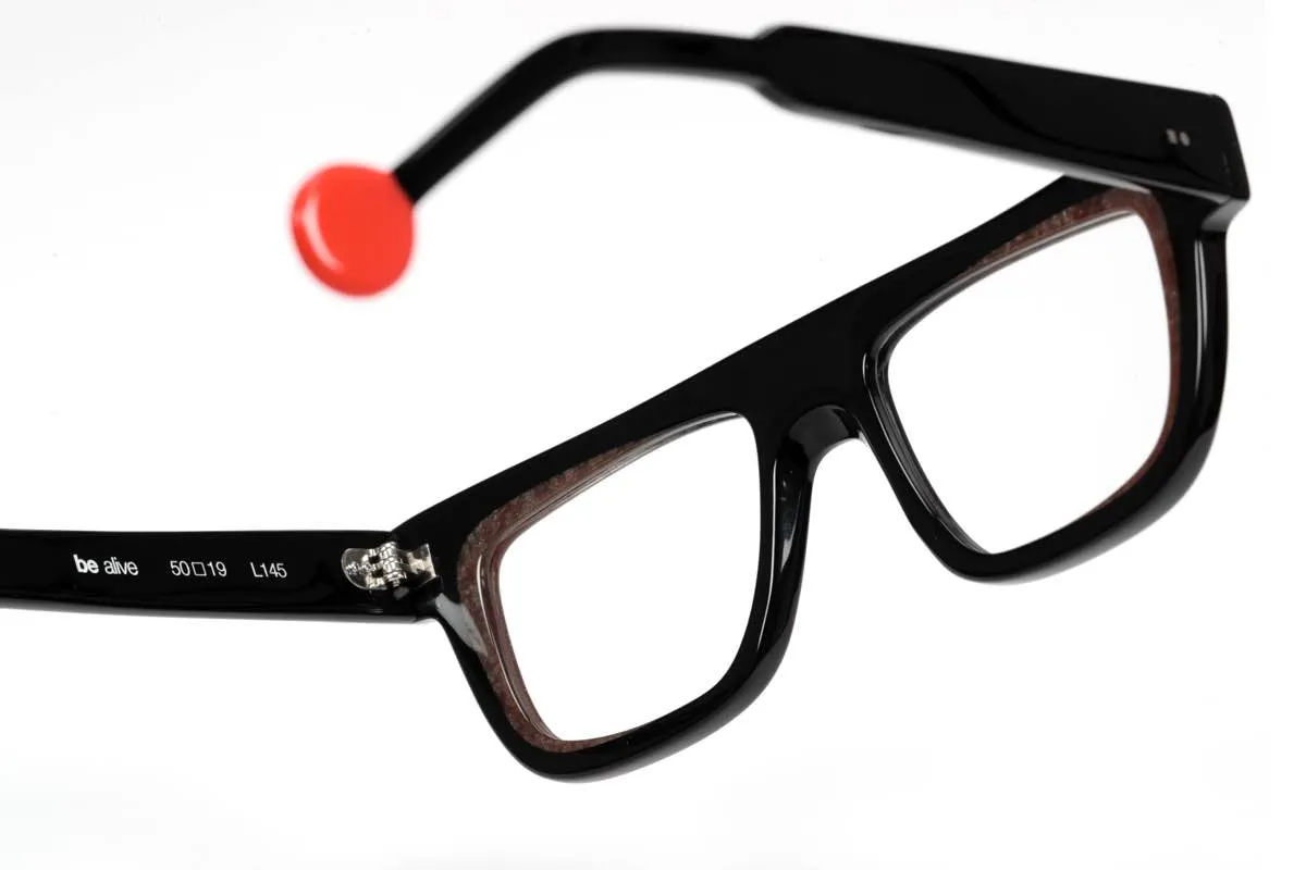 <strong>be</strong> alive