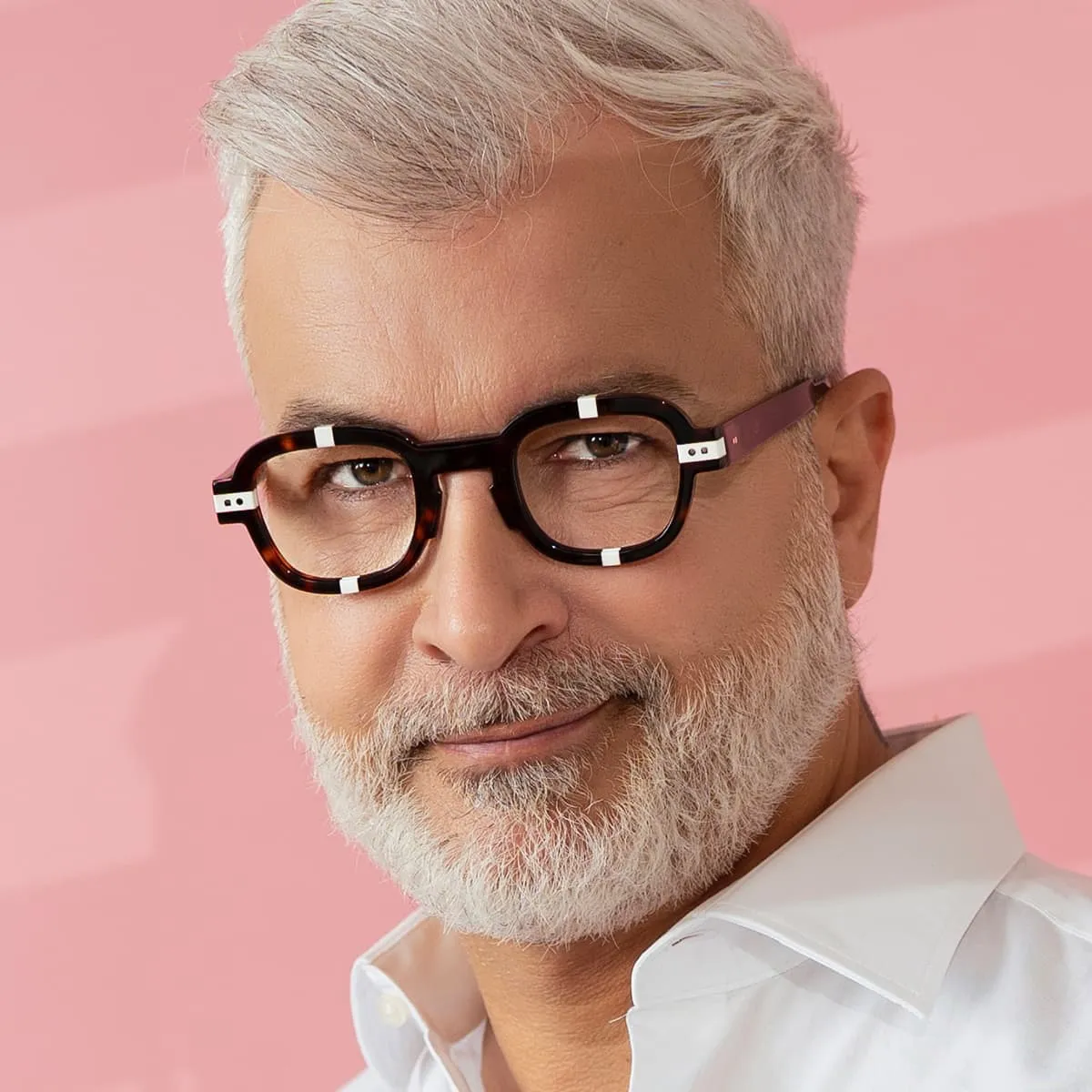 <strong>be</strong> arty