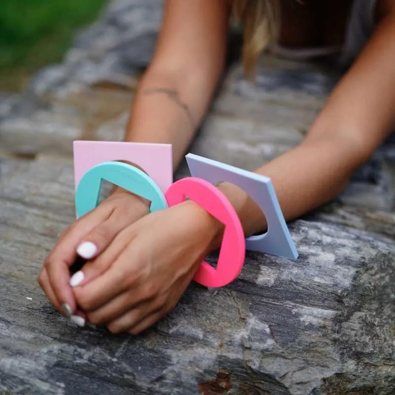 <strong>be</strong> bangle round