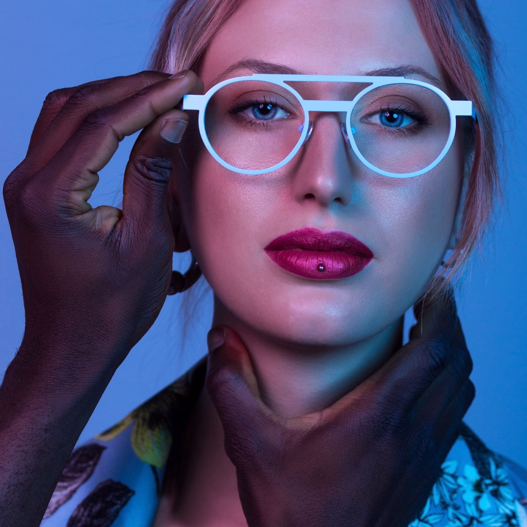 be casual