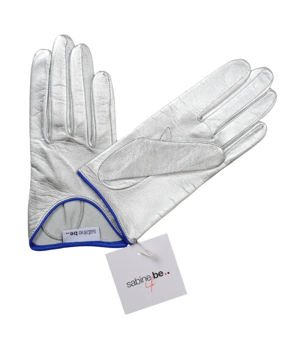 be glove lady