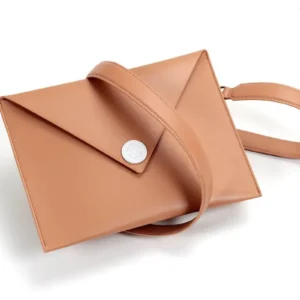 be pretty pouch