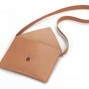 be pretty pouch